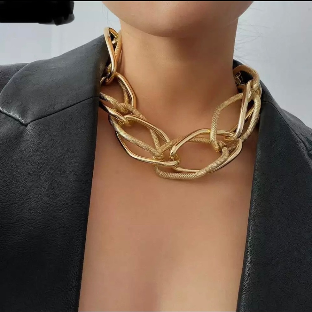 Multilayer Golden Thick  Clavicle Choker Paperclip Necklace
